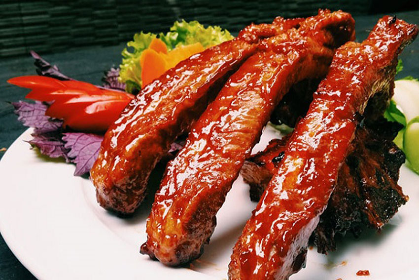 Cách làm sườn nướng mật ong bằng nồi chiên không dầu