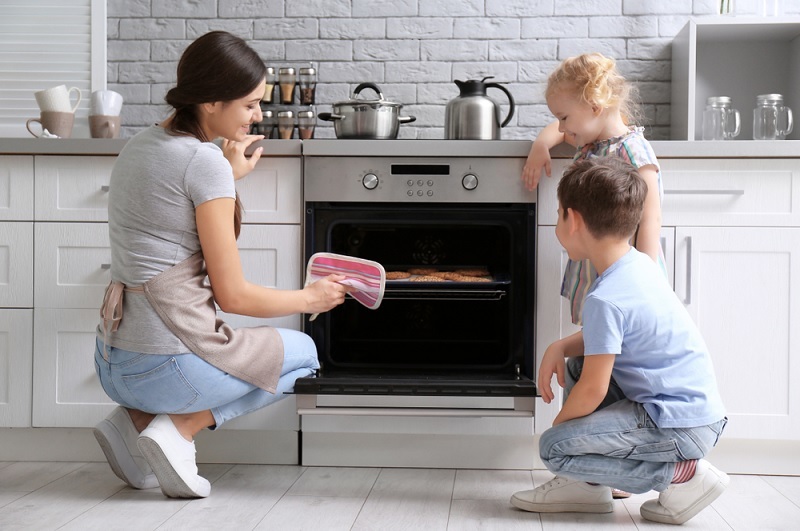 Kinh nghiệm chọn mua lò nướng phù hợp cho gia đình