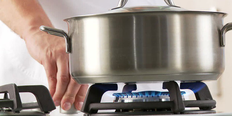 Mẹo tiết kiệm gas tối đa khi nấu ăn cho các bà nội trợ