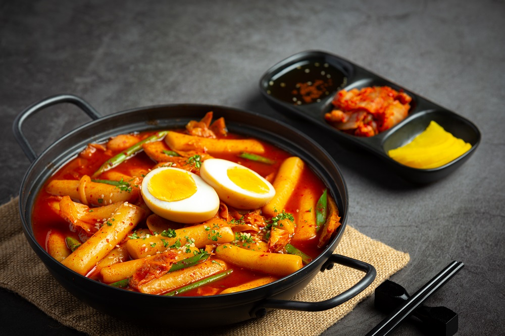 Tự làm món bánh gạo Hàn Quốc dẻo mềm thơm ngon tròn vị ngay tại nhà