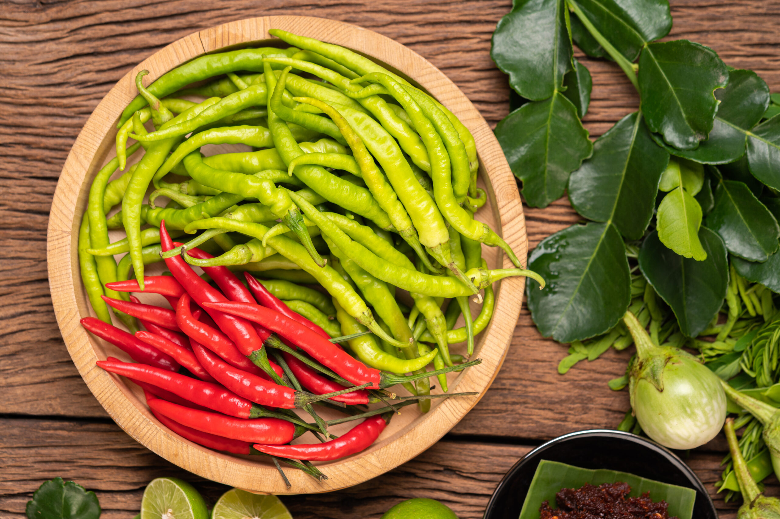 Mẹo bảo quản ớt dùng được 1 tháng