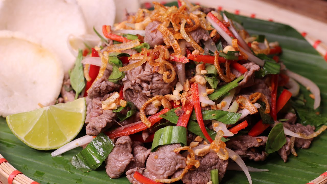 Cách làm gỏi bò tái chanh đổi vị ngày nắng