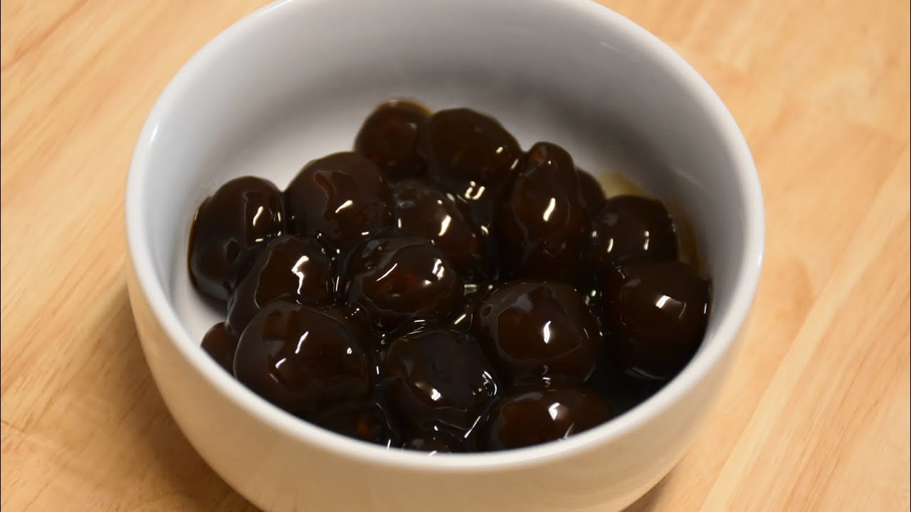 Cách làm trân châu đen bằng bột năng để được lâu
