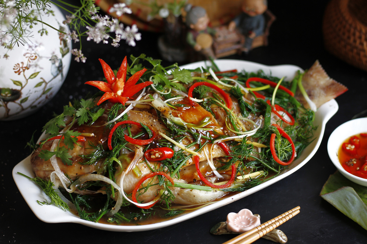 Cách làm cá hấp xì dầu nấm hương thơm nức