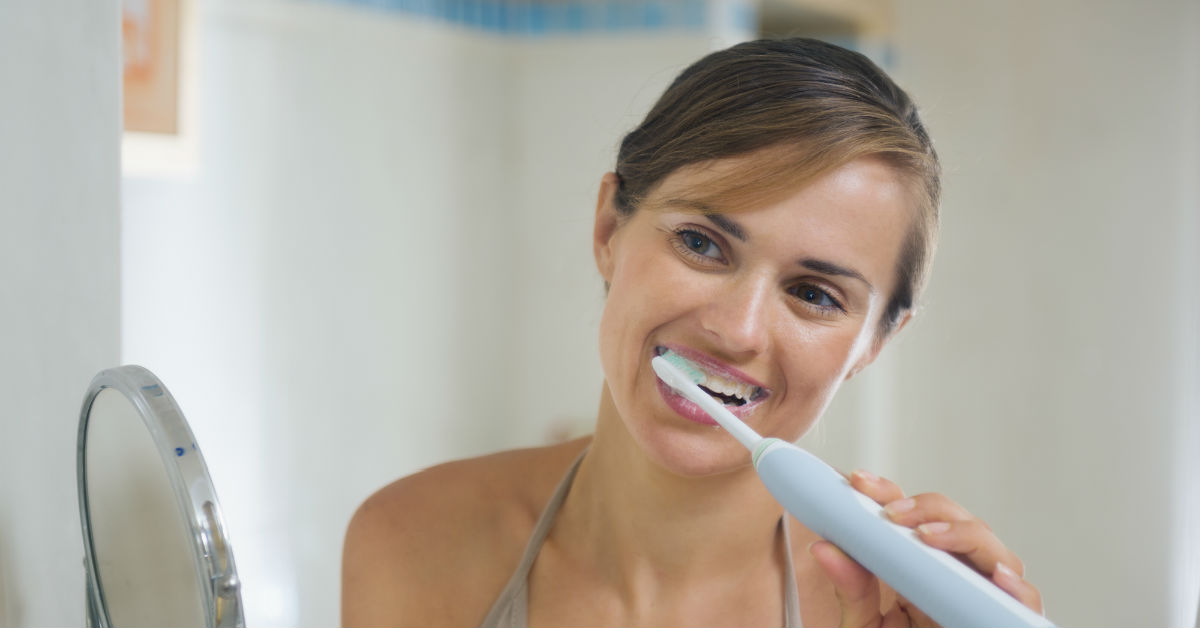 Những sai lầm khi sử dụng bàn chải điện