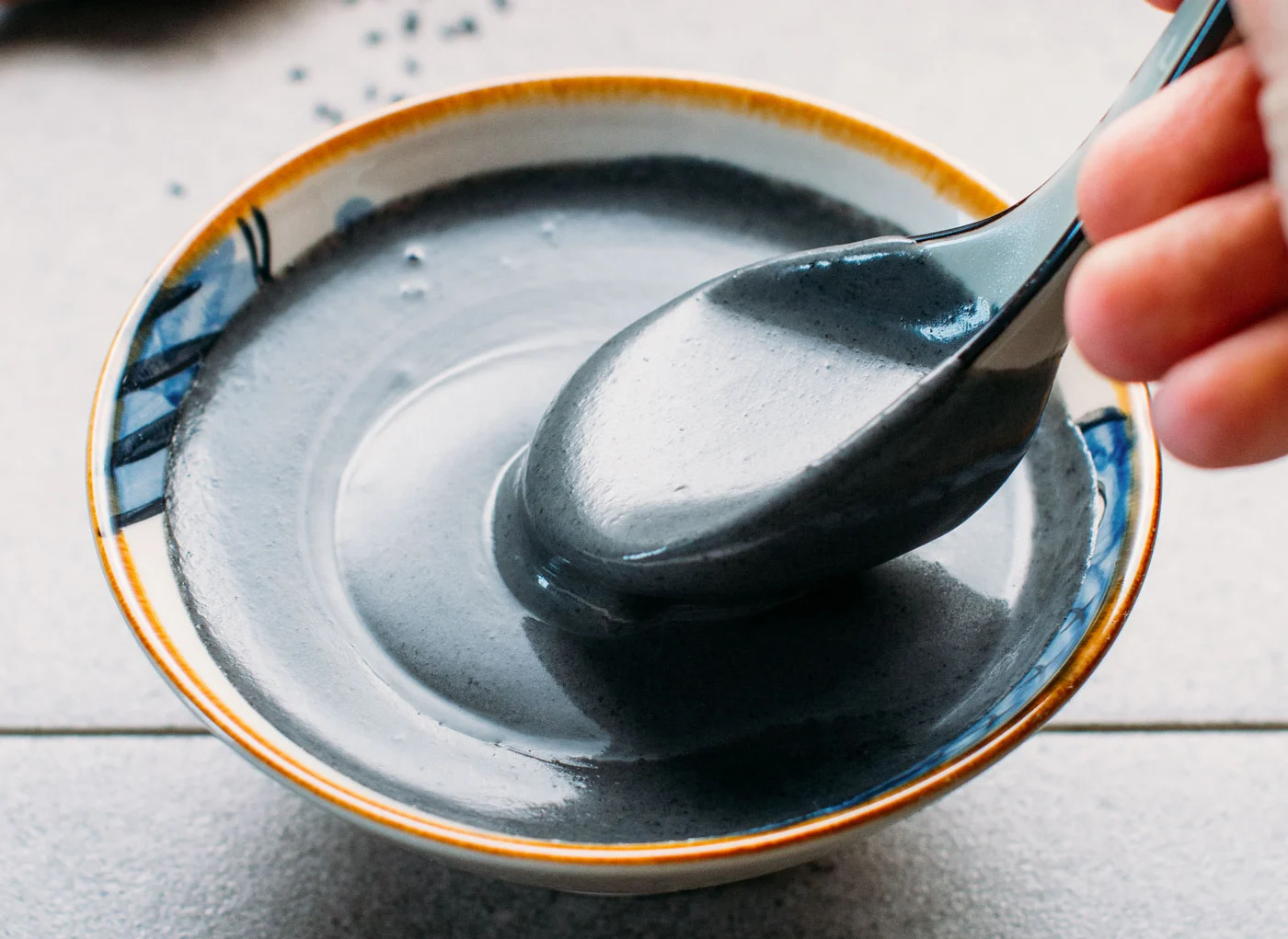 Cách nấu chè mè đen thơm ngon, bổ dưỡng
