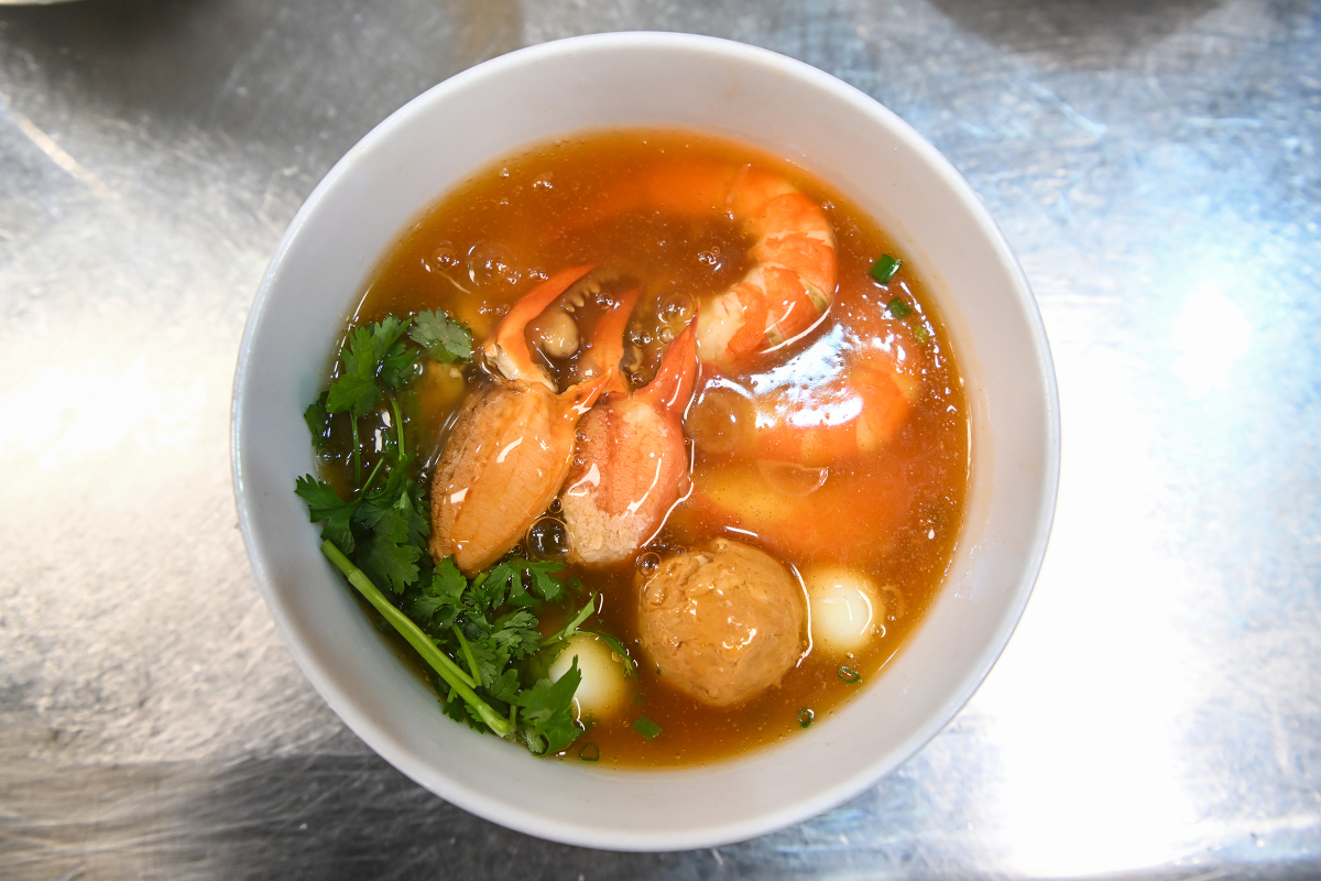 Cách nấu bánh canh bột gạo tôm thịt