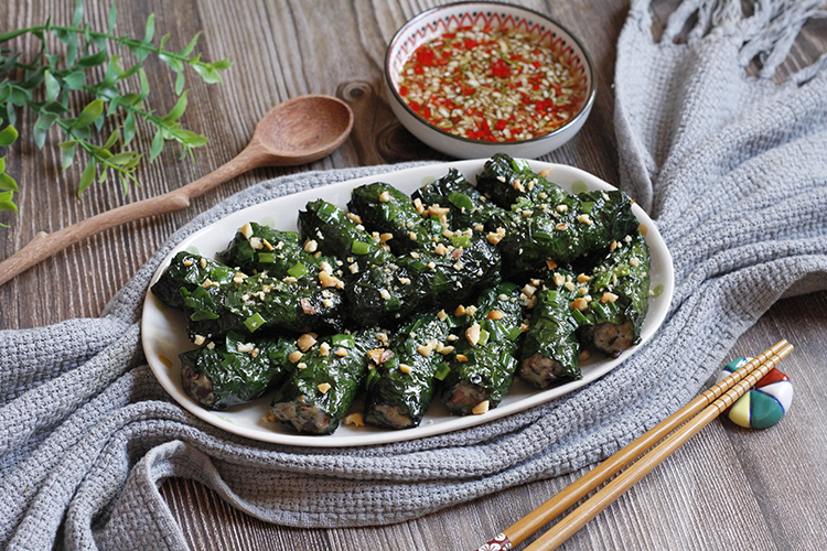 Cách làm chả ốc cuốn lá lốt thơm ngon, đậm đà