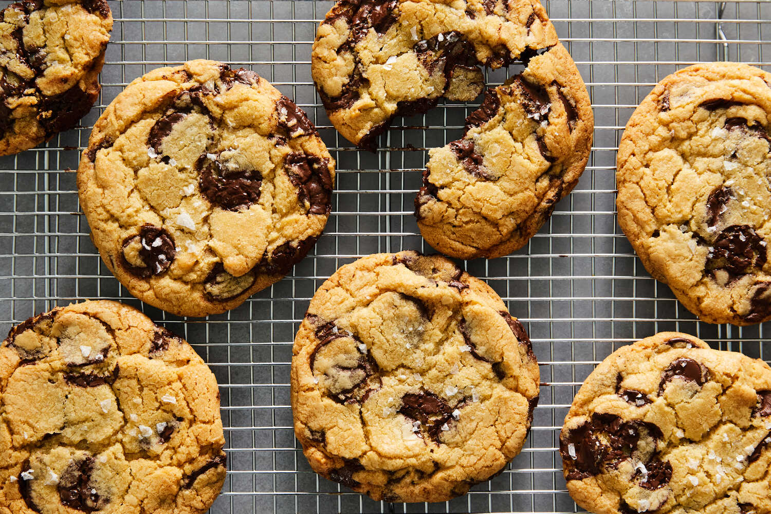 Cách làm bánh New York cookies mềm thơm, đầy ắp nhân