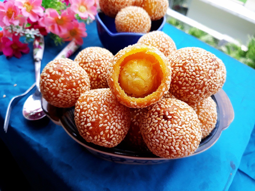 Cách làm bánh rán lúc lắc đặc sản Hà Nội