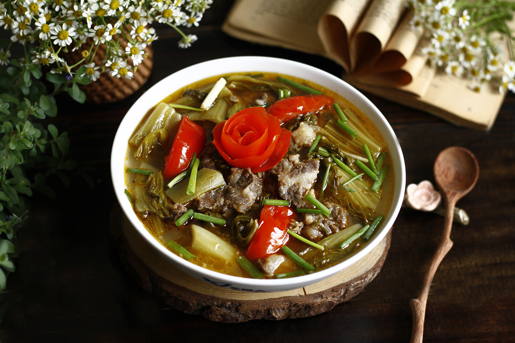 Cách làm thịt bò nấu dưa chua thơm ngon, chuẩn vị