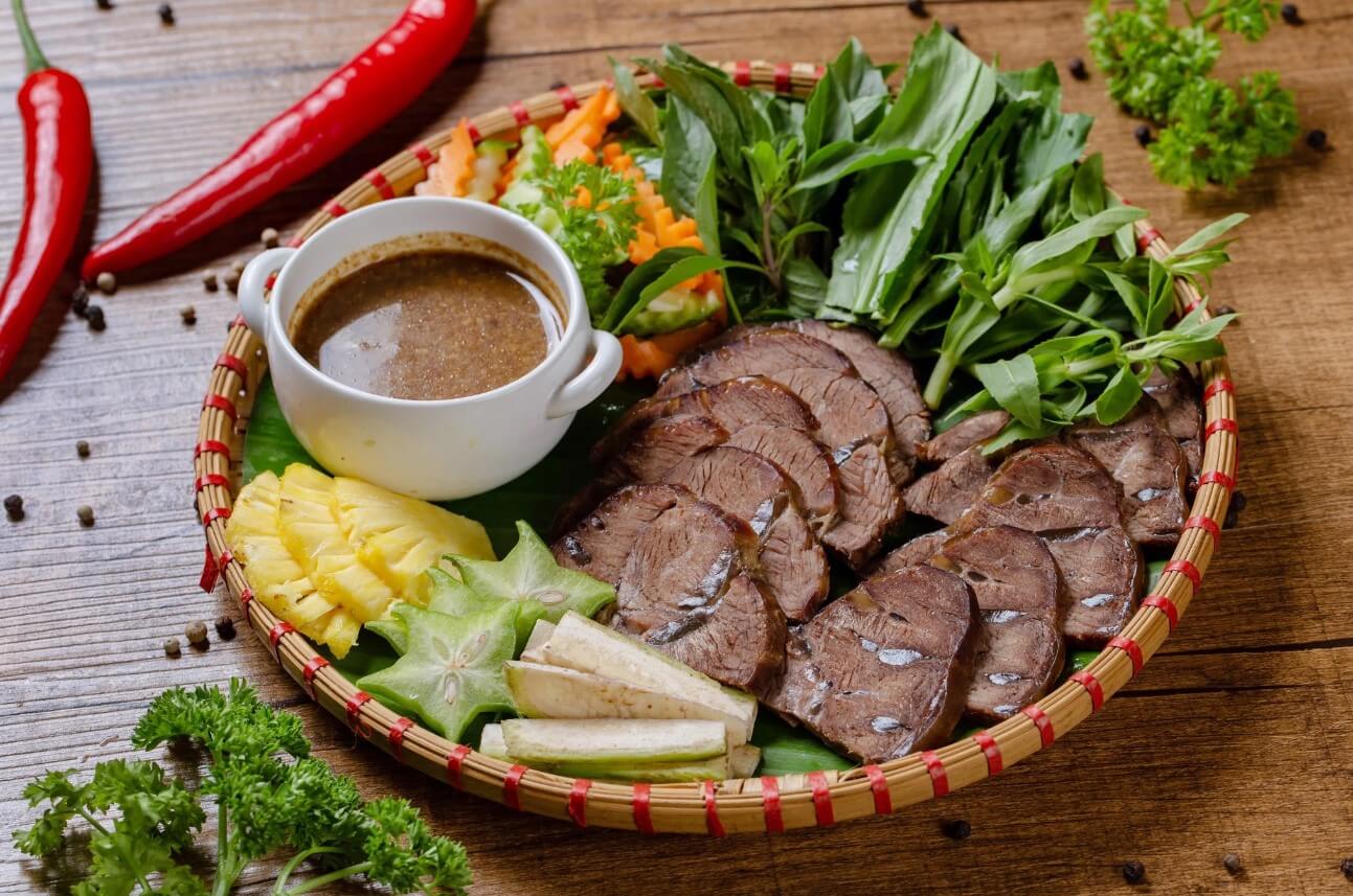 Mách bạn cách luộc thịt bò ngon, không dai