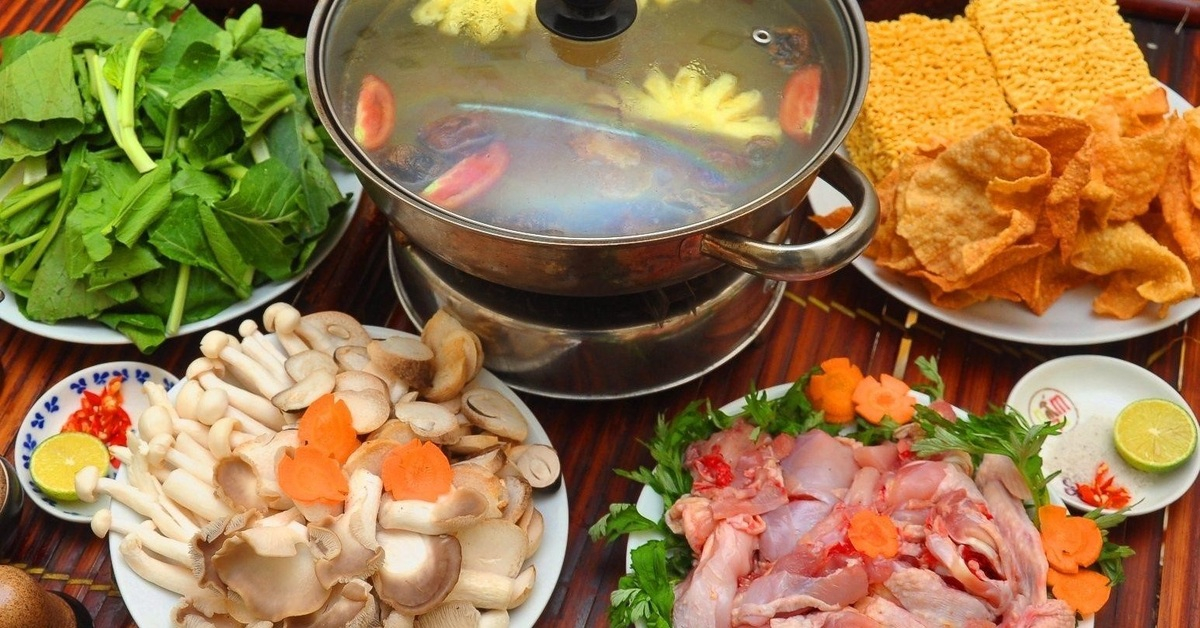 Cách nấu lẩu gà giấm bỗng chua thanh, lạ miệng