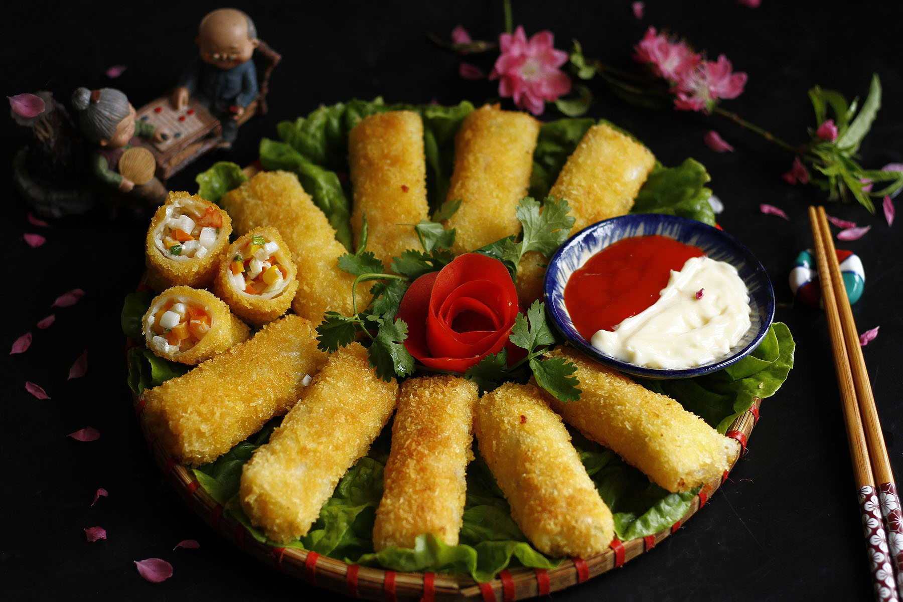 Cách làm chả giò hải sản thơm ngon, bổ dưỡng