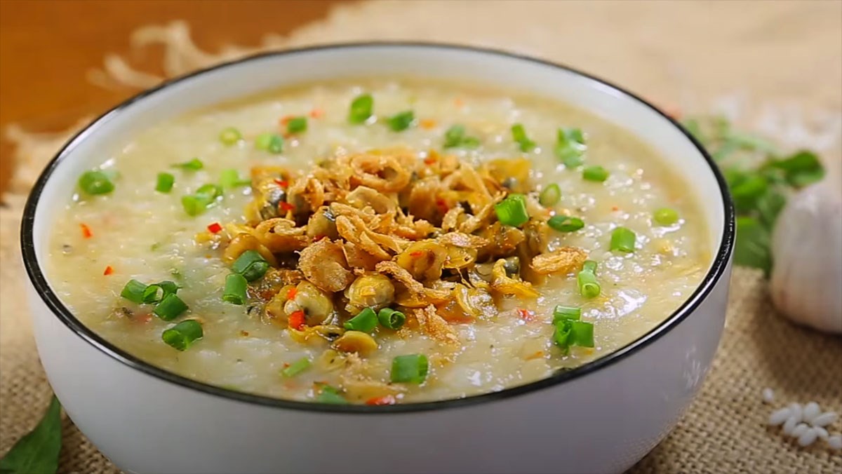 Hướng dẫn cách nấu cháo hến thơm ngon, bổ dưỡng
