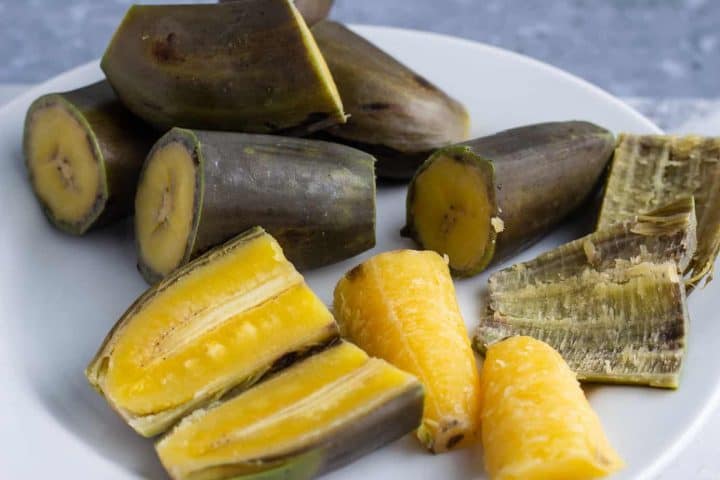 Tác dụng của chuối xanh luộc là gì? Mỗi ngày nên ăn mấy quả?