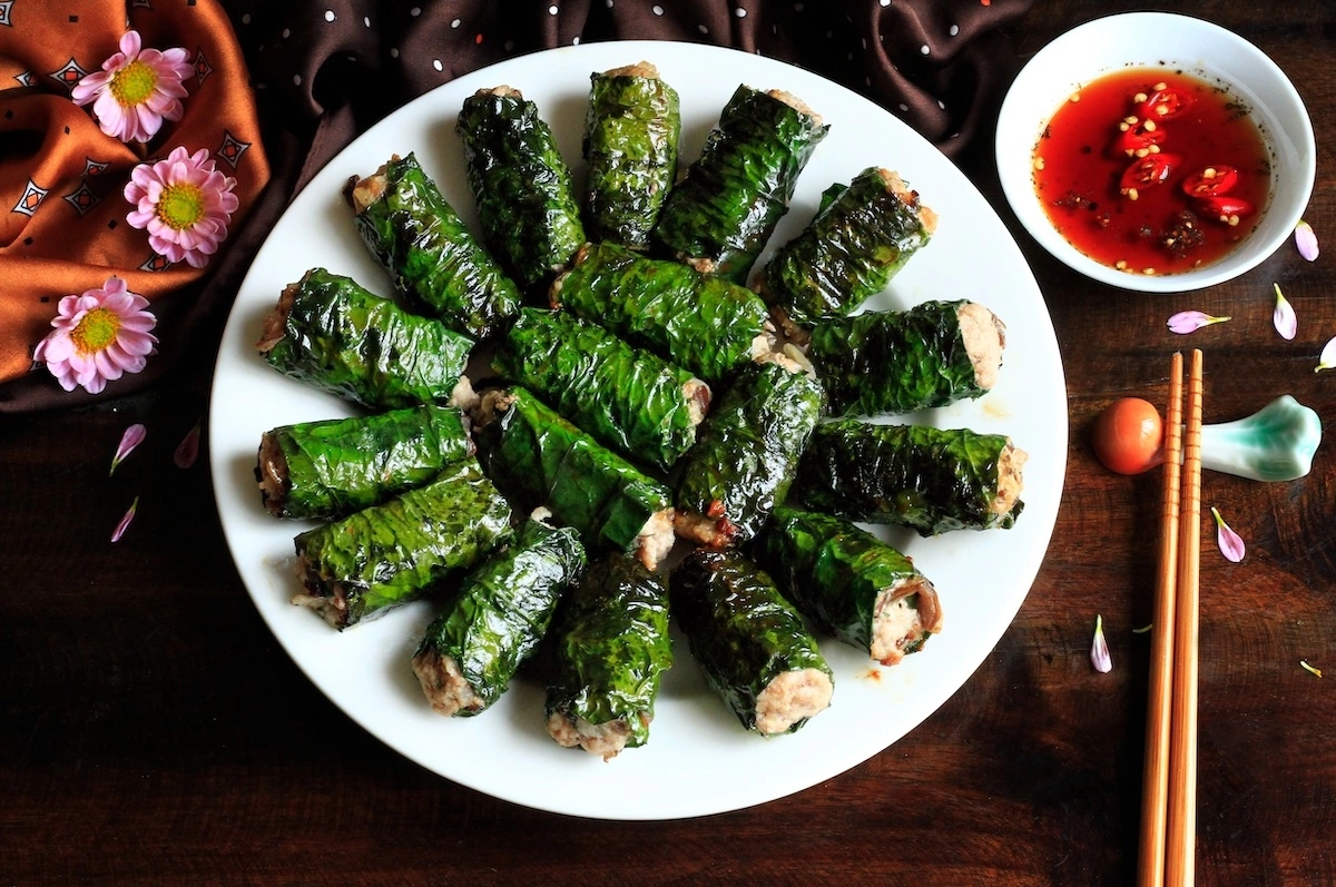 Cách làm chả ốc lá lốt giòn sần sật, thơm lừng khó cưỡng